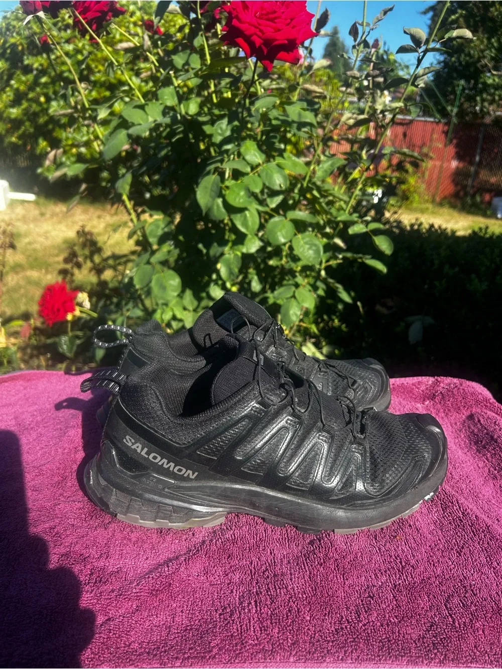 Salomon XA Pro 3D V9 Mens Black Trail Hiking Waterproof Sneakers Size 8.5